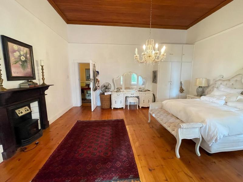 4 Bedroom Property for Sale in Bergzicht Western Cape